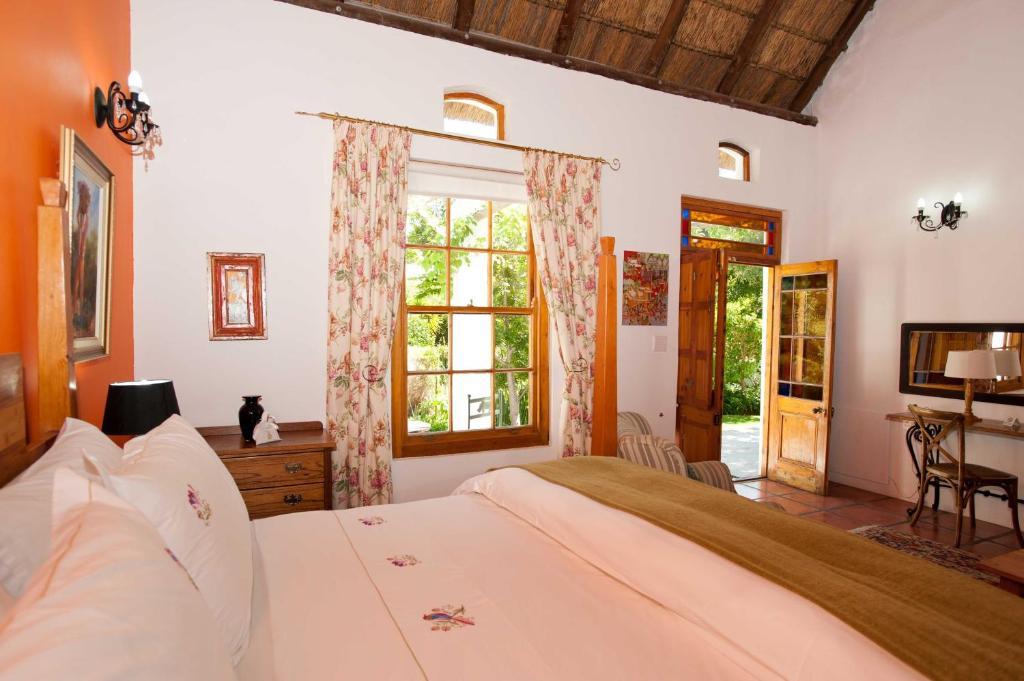 7 Church Street Guest House Montagu Pokoj fotografie